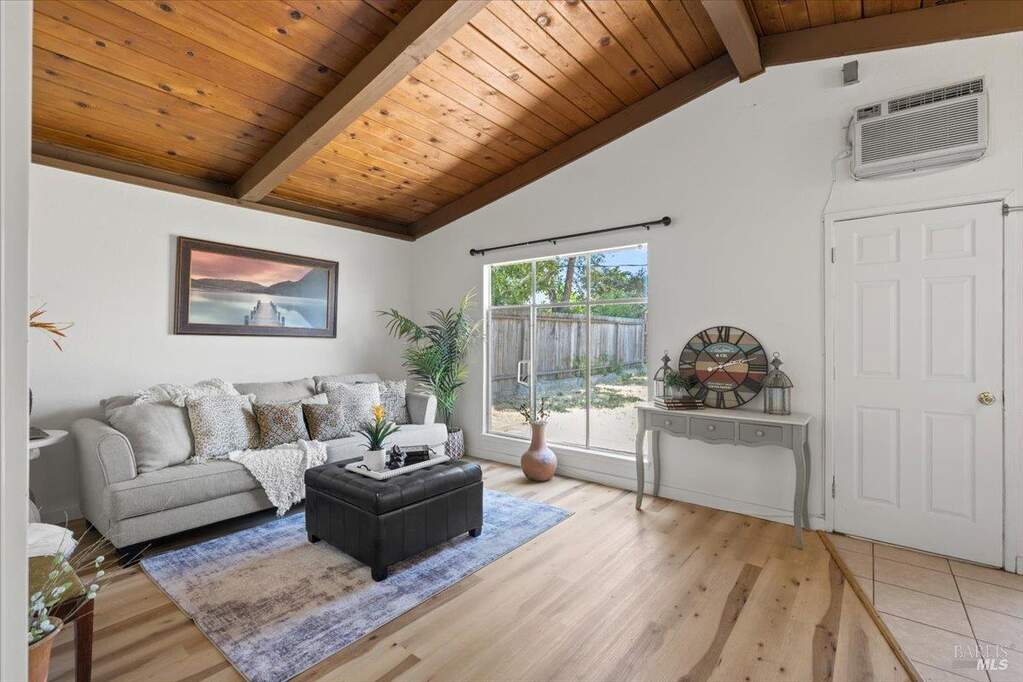 380 Deodara Street, Vacaville, CA 95688