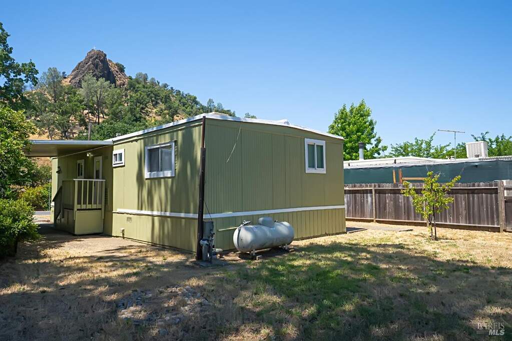 6004 Monticello Road #2, Napa, CA 94558