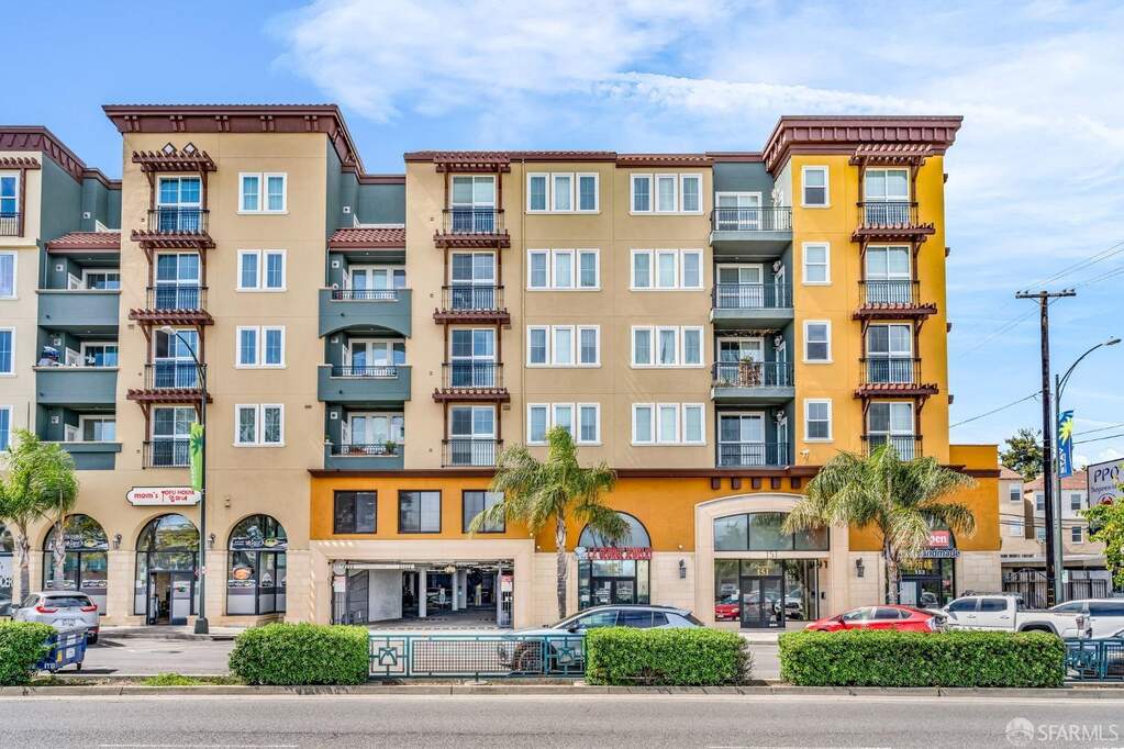 151 El Camino Real None #402