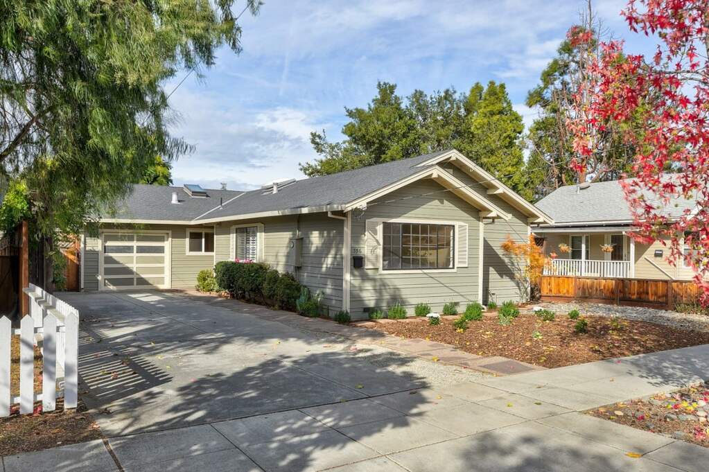 556 Palo Alto Avenue