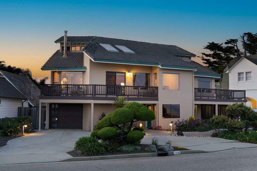 1212 W Cliff Drive, Santa Cruz, CA 95060