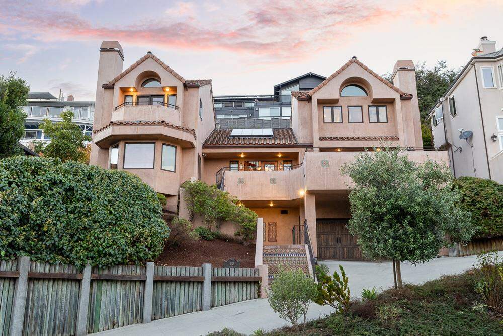 814 Escalona Drive, Santa Cruz, CA 95060
