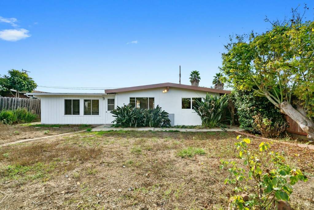 52 Holly Drive, Watsonville, CA 95076 MLS 81947305 Christie's International Real Estate Sereno