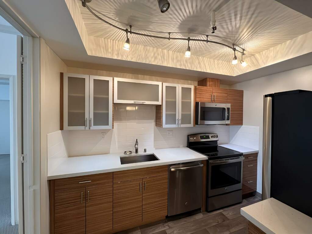 1515 Floribunda #106, Burlingame, CA 94010