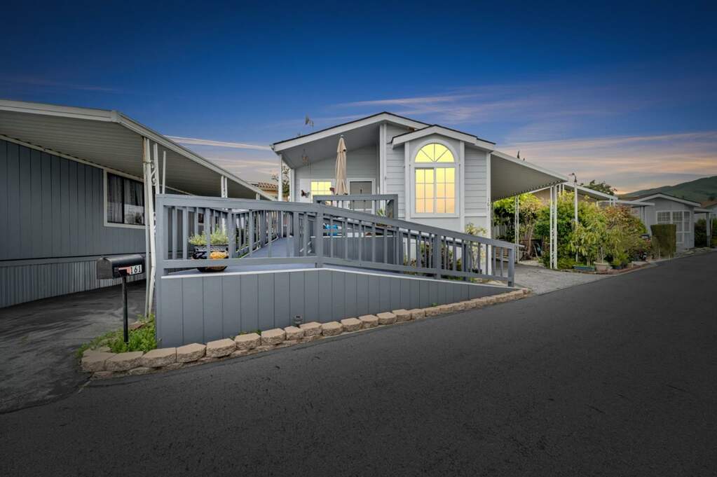 60 Wilson Way #161, Milpitas, CA 95035