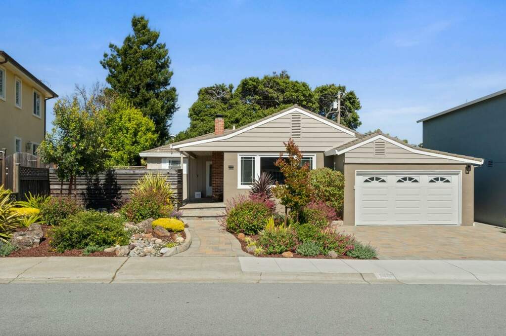 1604 Quesada Way, Burlingame, CA 94010