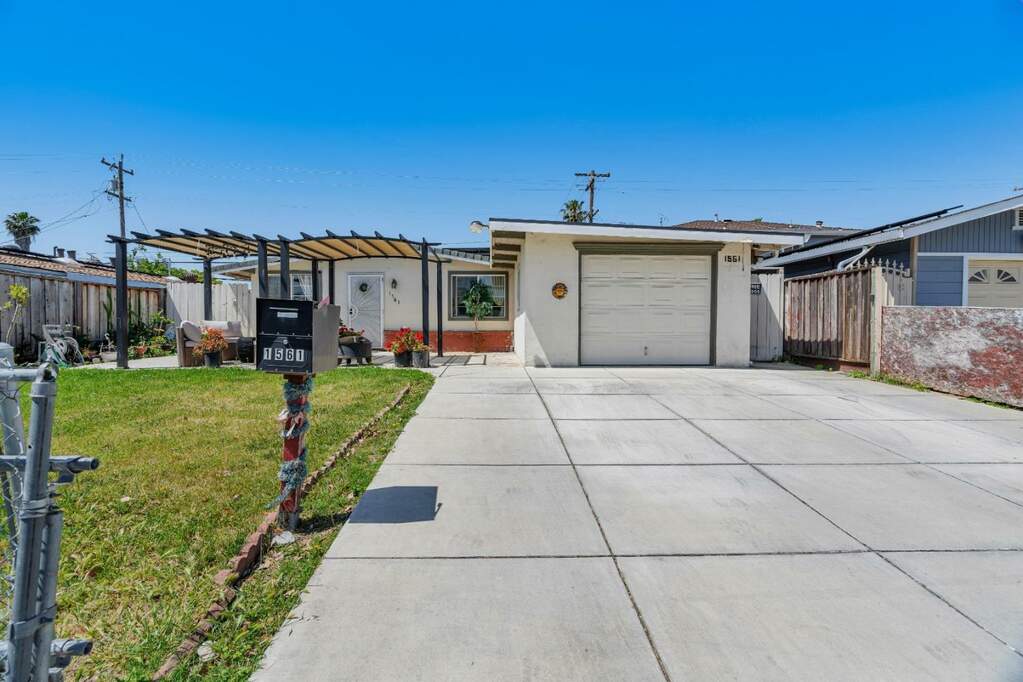 1561 Bermuda Way, San Jose, CA 95122