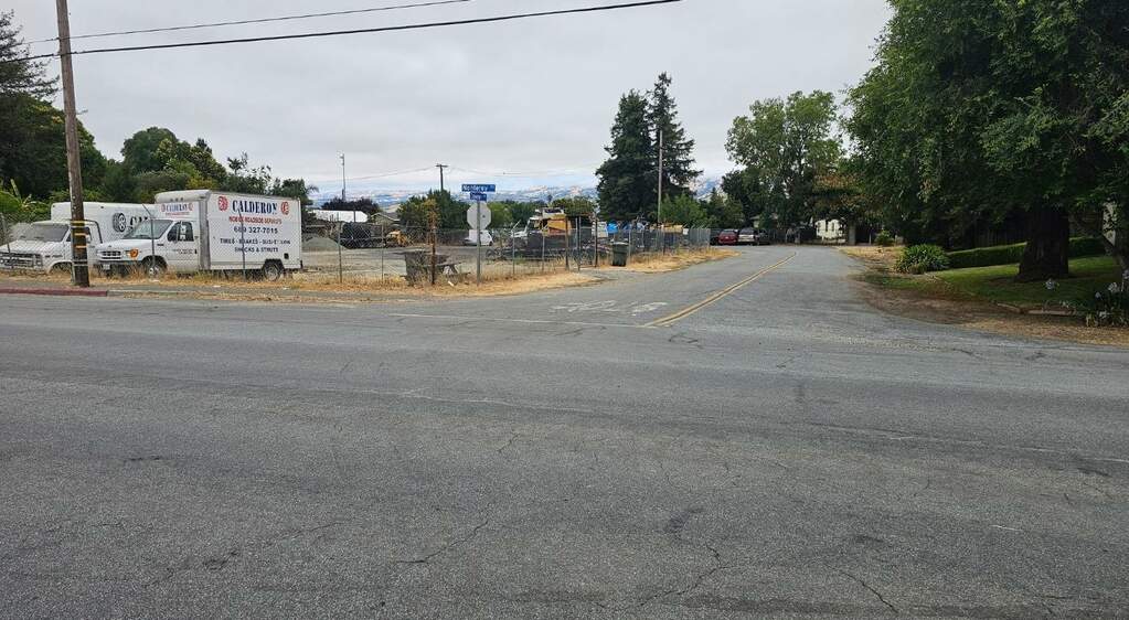 14430 Monterey Hwy, San Martin, CA 95046