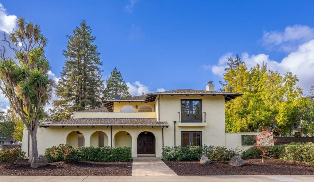 1940 Camino A Los Cerros, Menlo Park, CA 94025