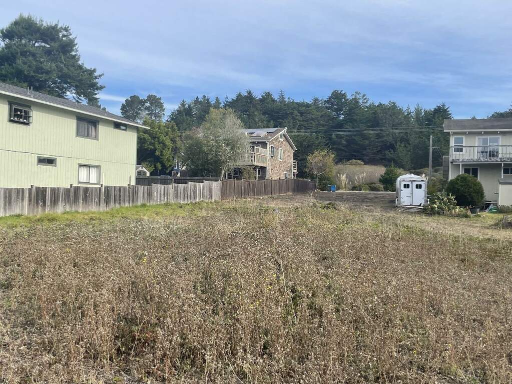00 Pearl Avenue, Moss Beach, CA 94038
