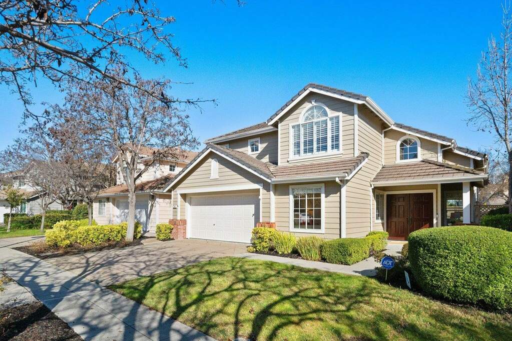 321 Saint Martin Drive, Redwood City, CA 94065