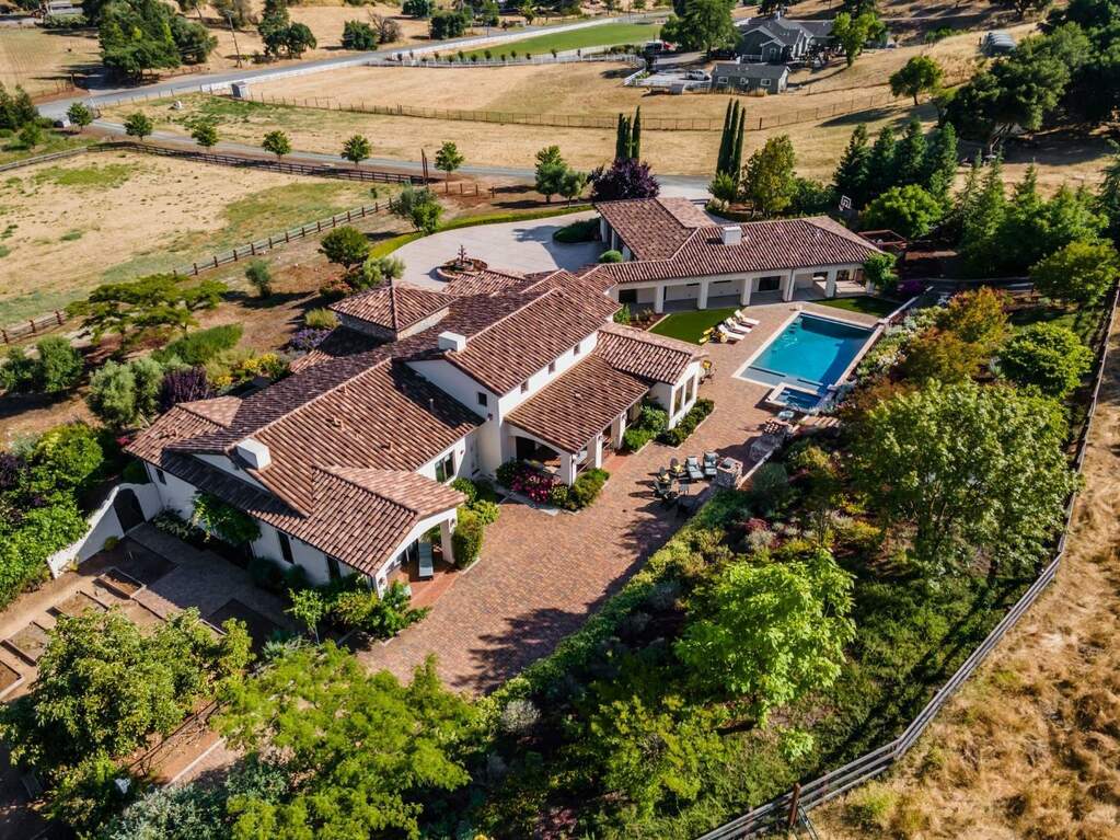 1605 W Edmundson Avenue, Morgan Hill, CA 95037