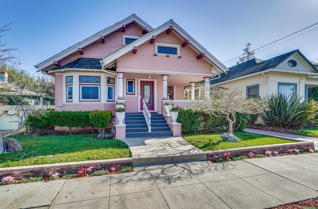 34 S 15th Street