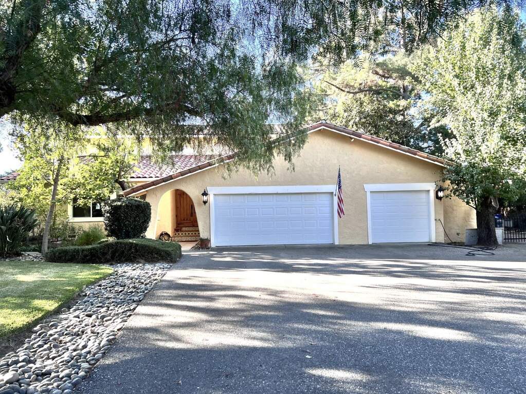 12467 Creekview Court, San Martin, CA 95046