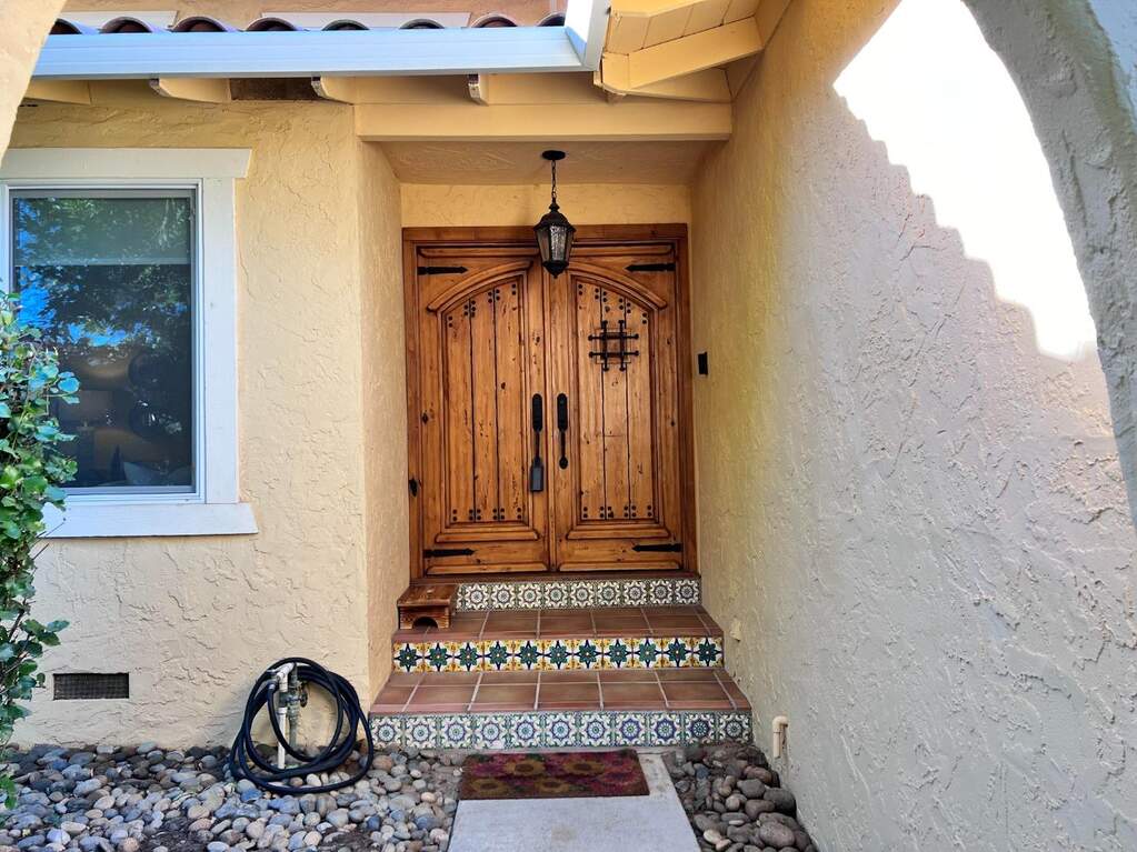 12467 Creekview Court, San Martin, CA 95046