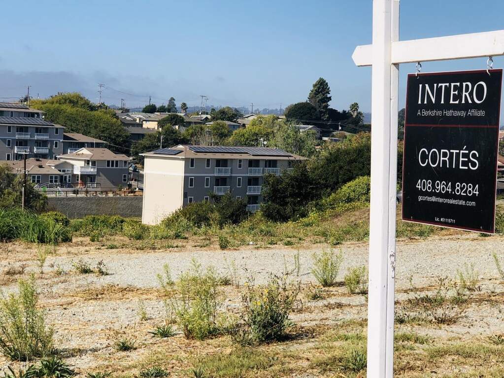 1037 Freedom Boulevard, Watsonville, CA 95076