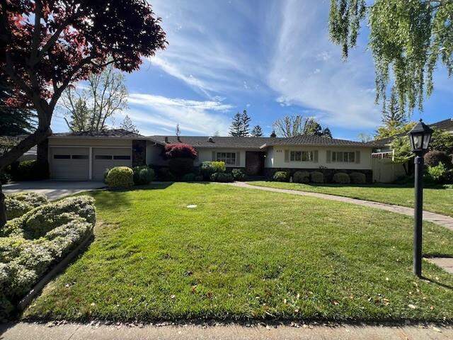 430 San Domingo Way