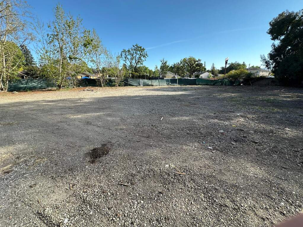 301 6th Avenue, Menlo Park, CA 94025