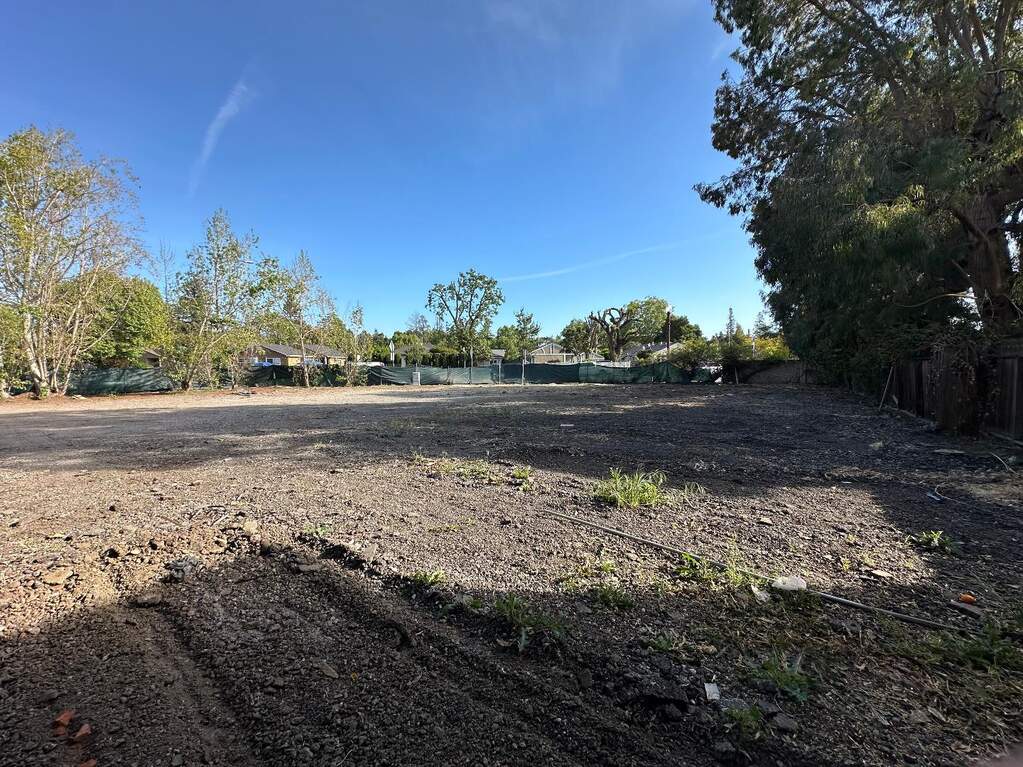 301 6th Avenue, Menlo Park, CA 94025