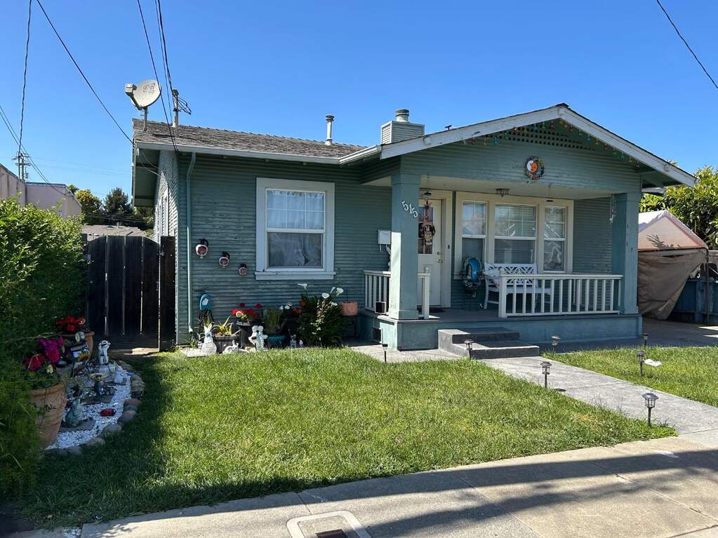 515 Mckenzie Avenue, Watsonville, CA 95076