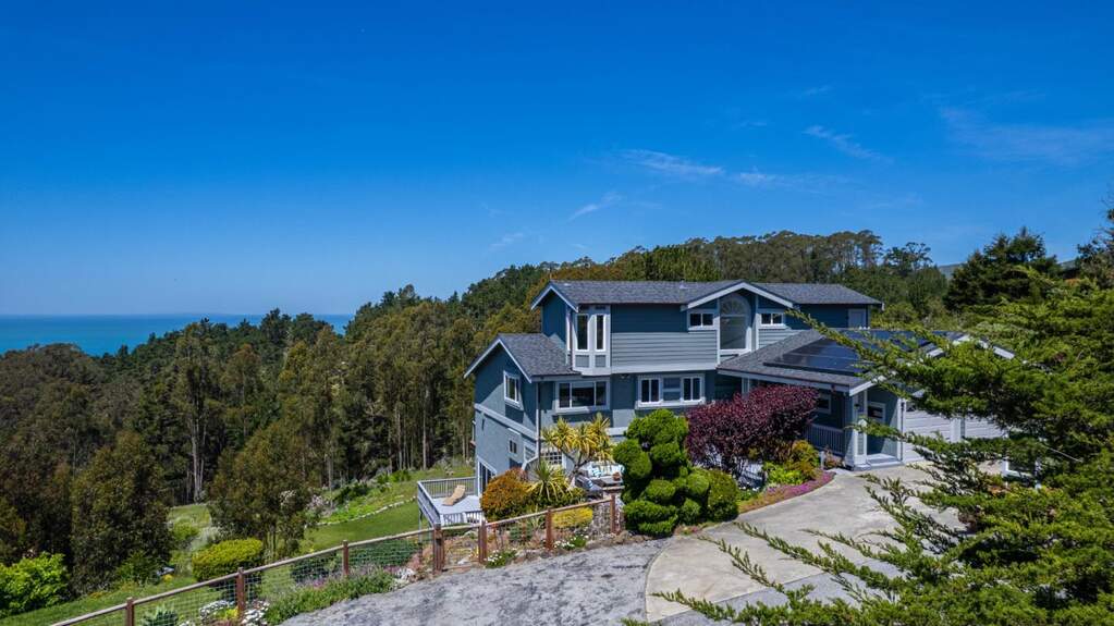 770 Alta Vista Road, Montara, CA 94037