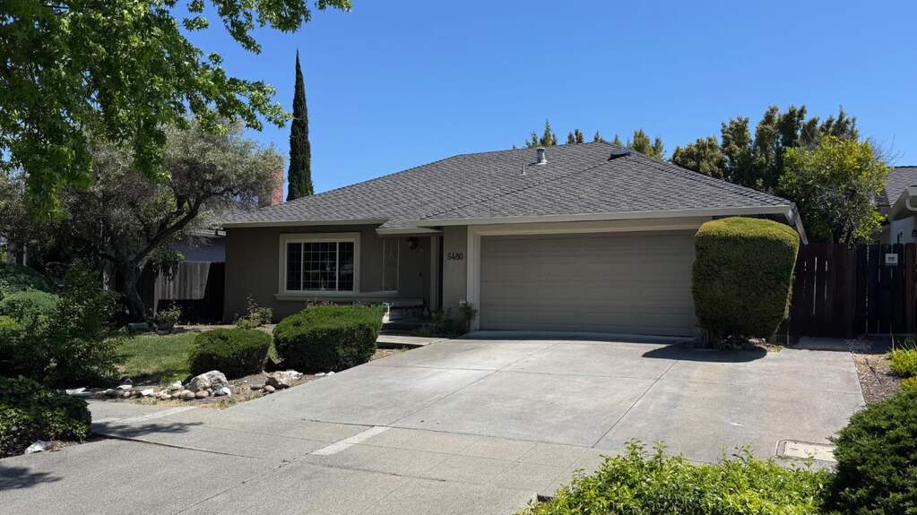 5480 Del Oro Drive