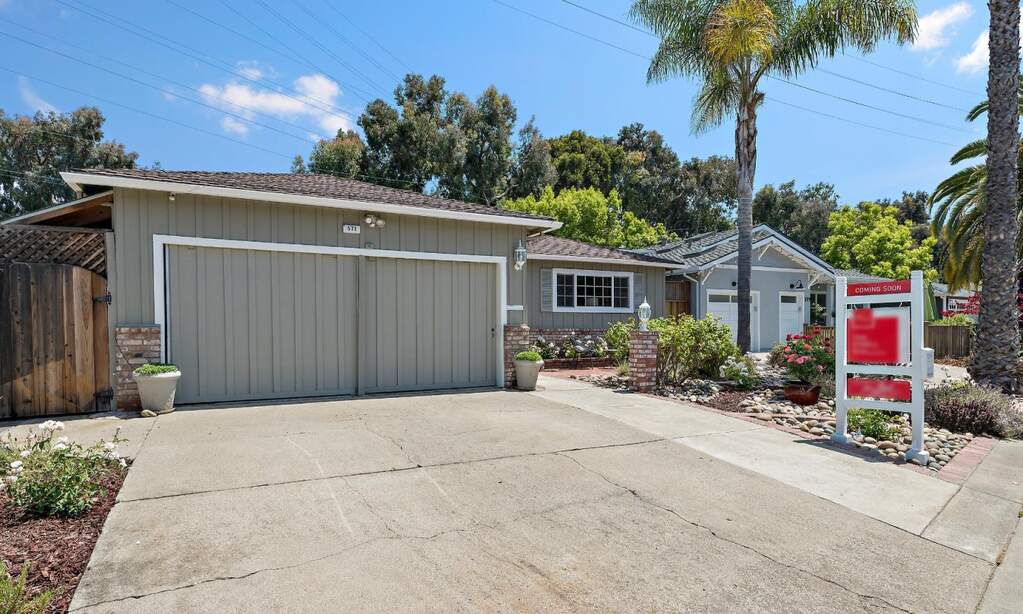 571 Mccarty Avenue, Mountain View, CA 94041