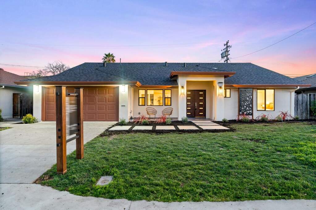 2320 Bray Avenue, Santa Clara, CA 95050