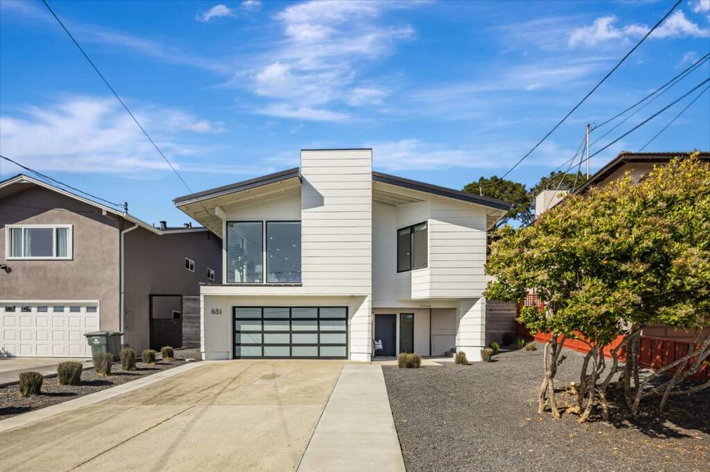 651 Stetson Street, Moss Beach, CA 94038