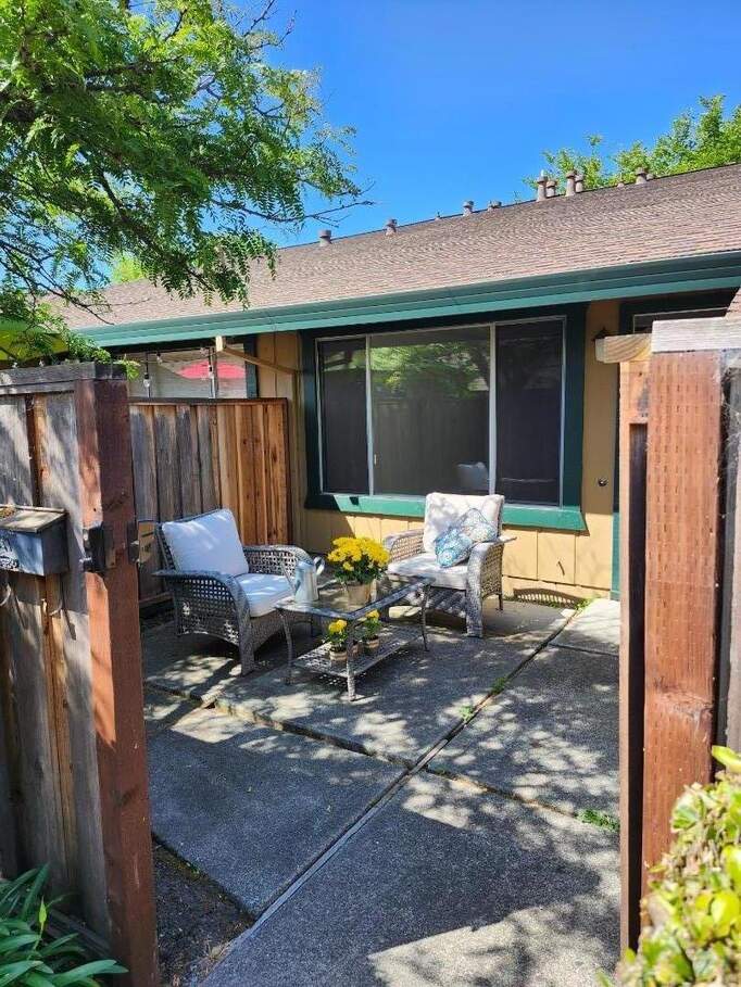 443 Lincoln Avenue, Cotati, CA 94931