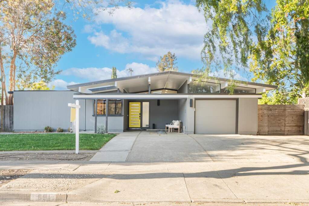 691 Dunholme Way, Sunnyvale, CA 94087