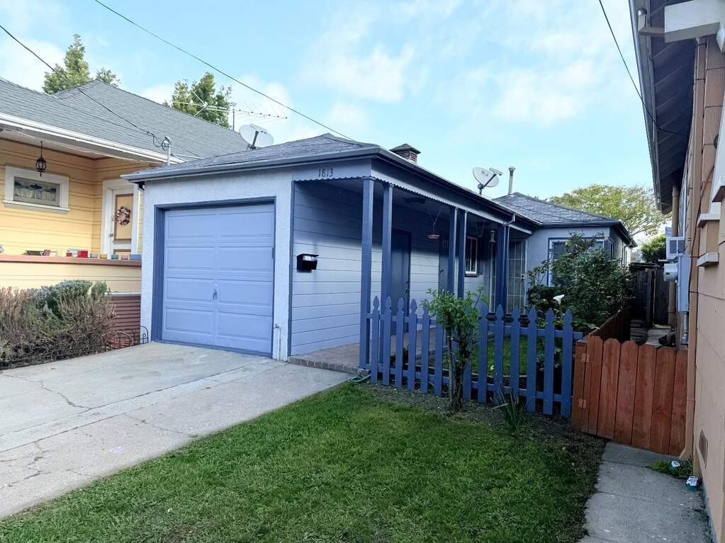 1813 Lincoln Avenue, Alameda, CA 94501