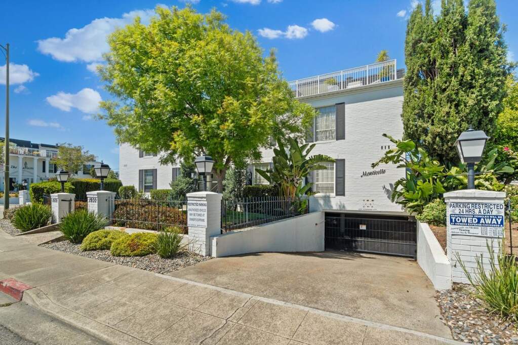 1930 Mount Vernon Court #8, Mountain View, CA 94040