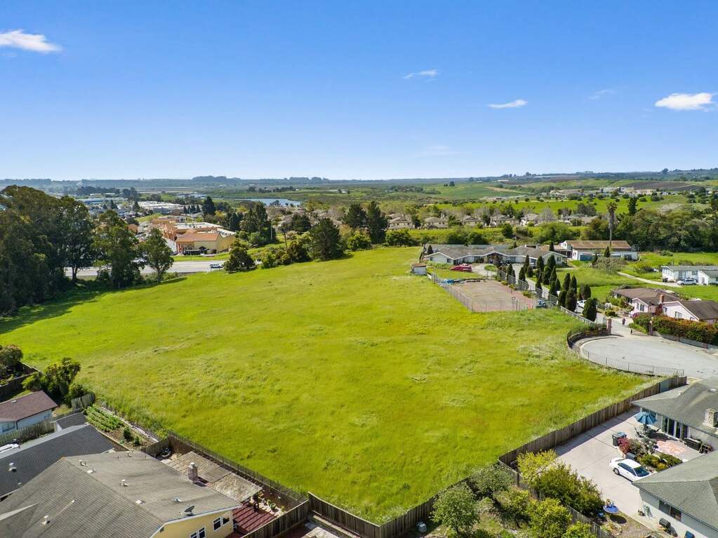 40 Eileen Street, Watsonville, CA 95076