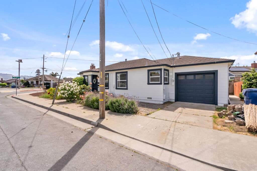 630 California Street, Watsonville, CA 95076