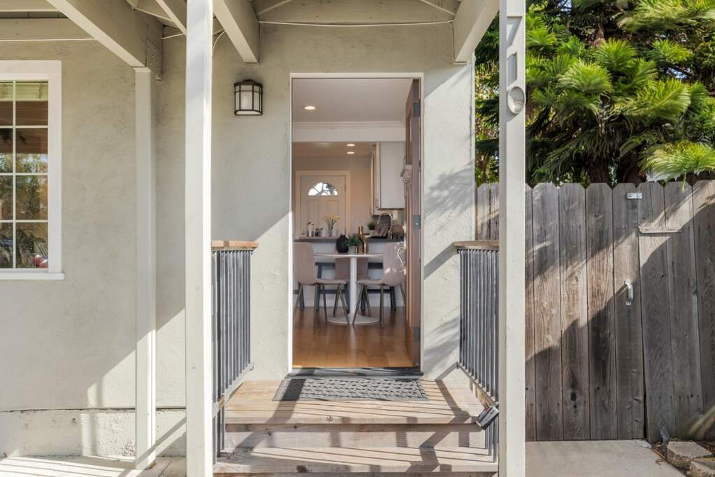 710 5th Ave, Redwood City, CA 94063