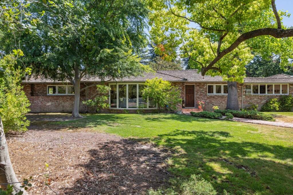 4061 Manzana Lane, Palo Alto, CA 94306