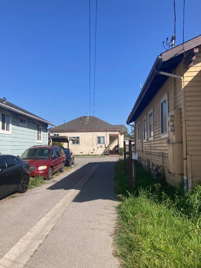 124 Riverside Drive, Watsonville, CA 95076