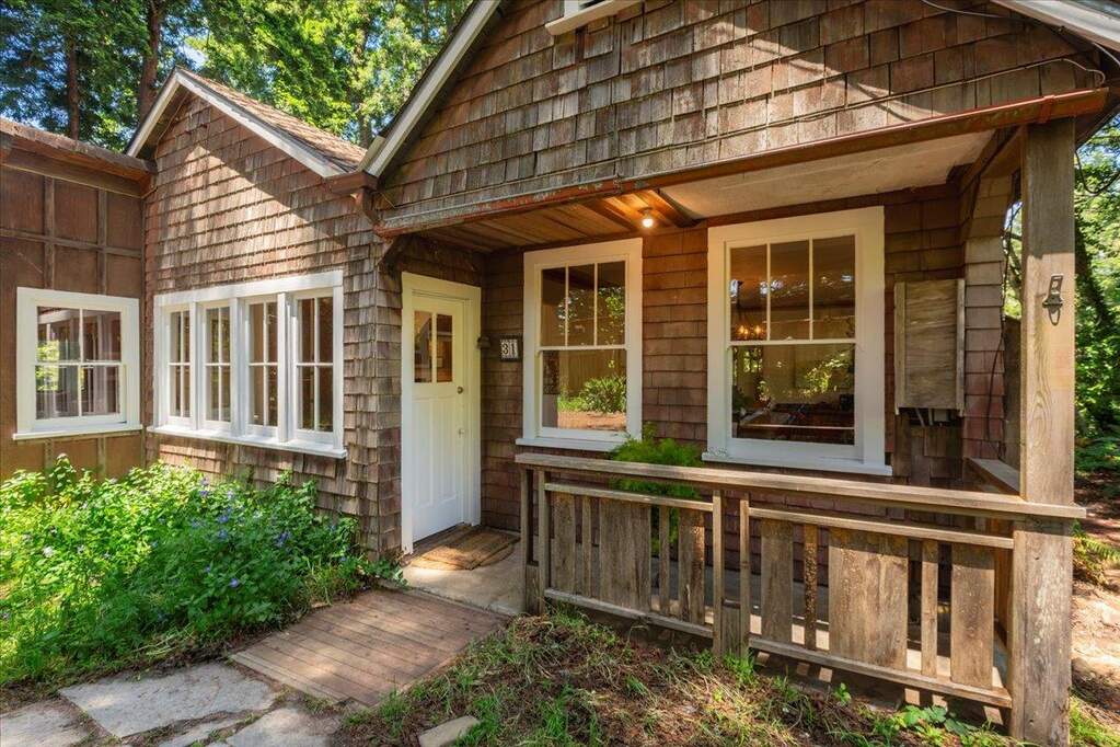 31 Skyline Drive, Woodside, CA 94062