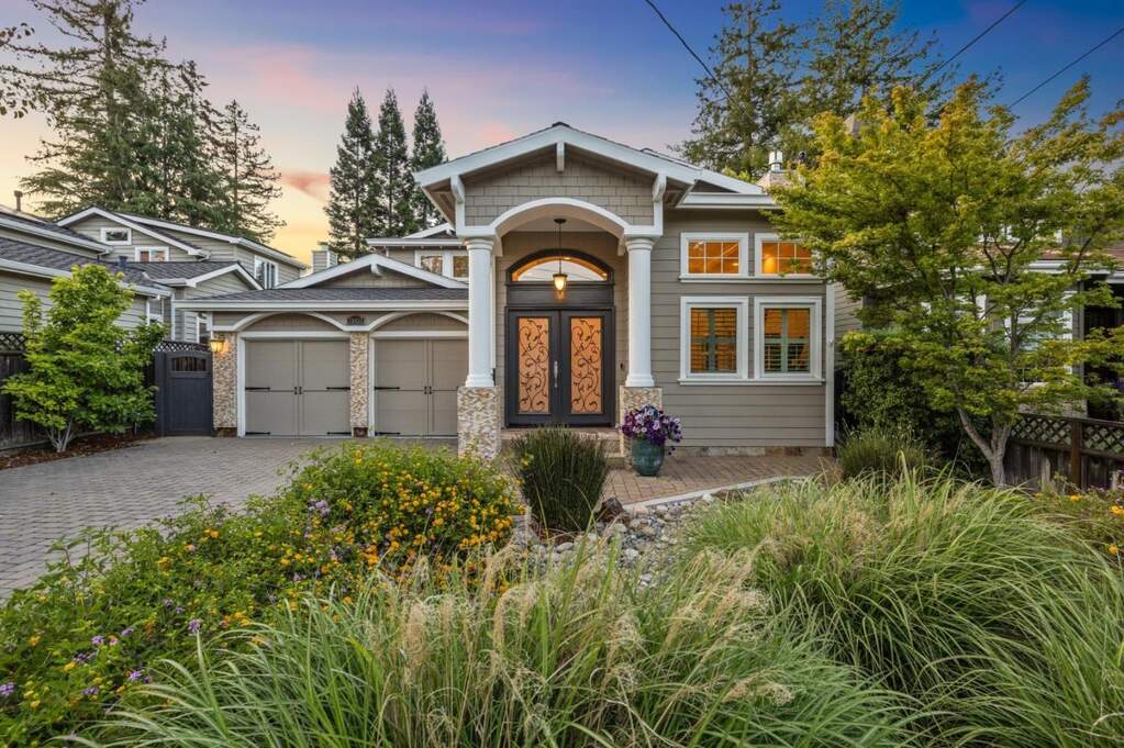 20433 Walnut Avenue, Saratoga, CA 95070