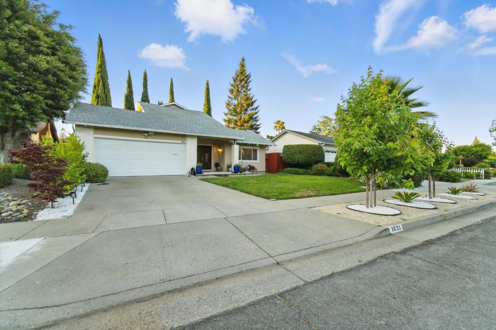 3821 Abbey Court, Campbell, CA 95008