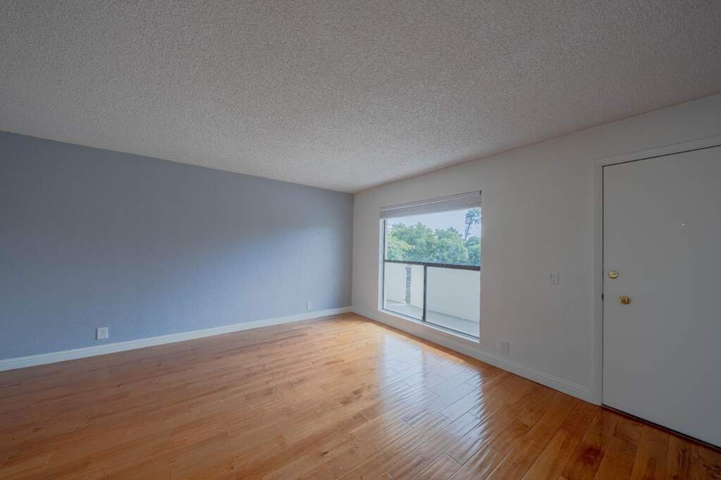 500 Glenwood Circle #420, Monterey, CA 93940