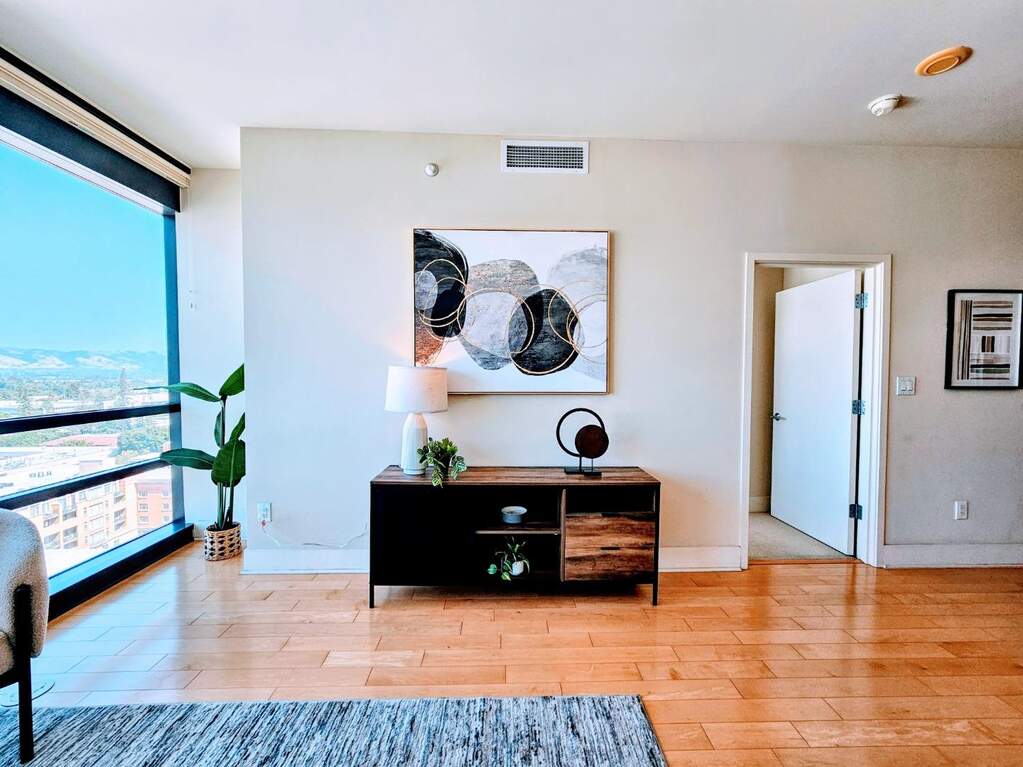 88 E San Fernando Street #1407, San Jose, CA 95113
