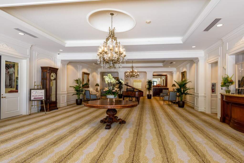 10 Crystal Springs Road #1207, San Mateo, CA 94402
