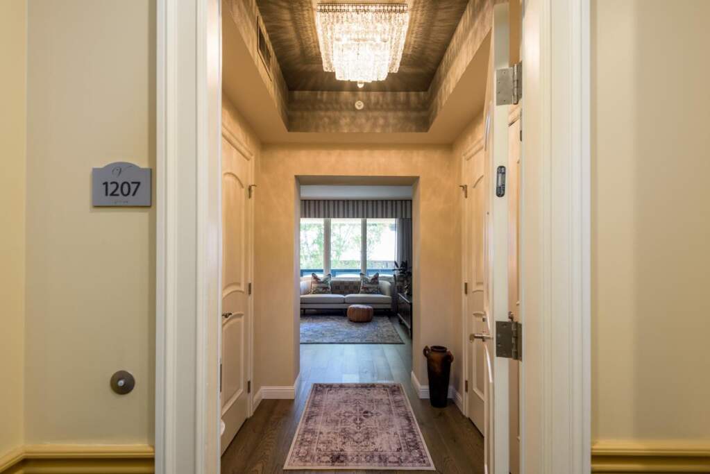 10 Crystal Springs Road #1207, San Mateo, CA 94402