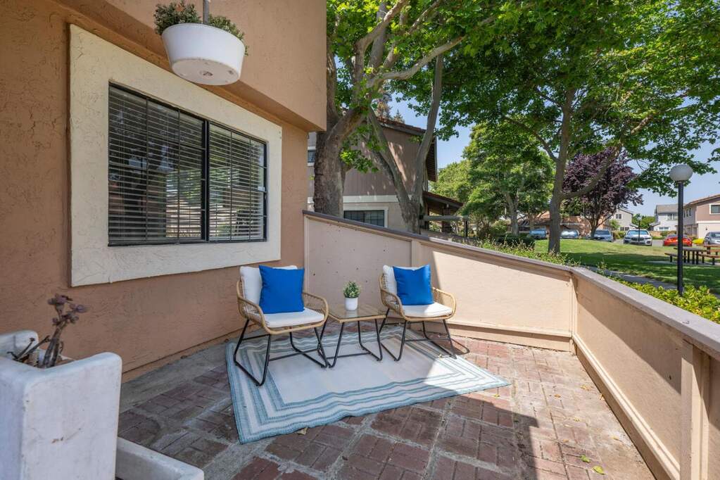 32864 Arbor Vine Drive #40, Union City, CA 94587
