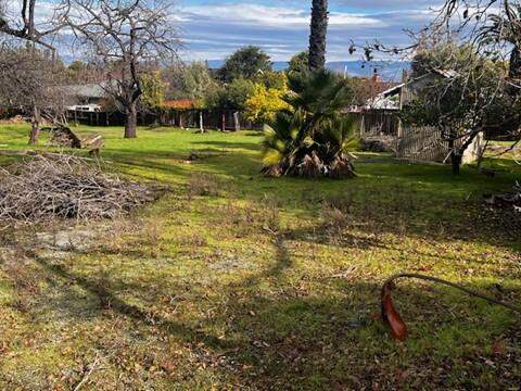 21710 Regnart, Cupertino, CA 95014