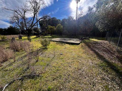 21710 Regnart, Cupertino, CA 95014