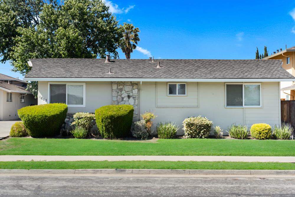 1803 Bucknall Road, Campbell, CA 95008