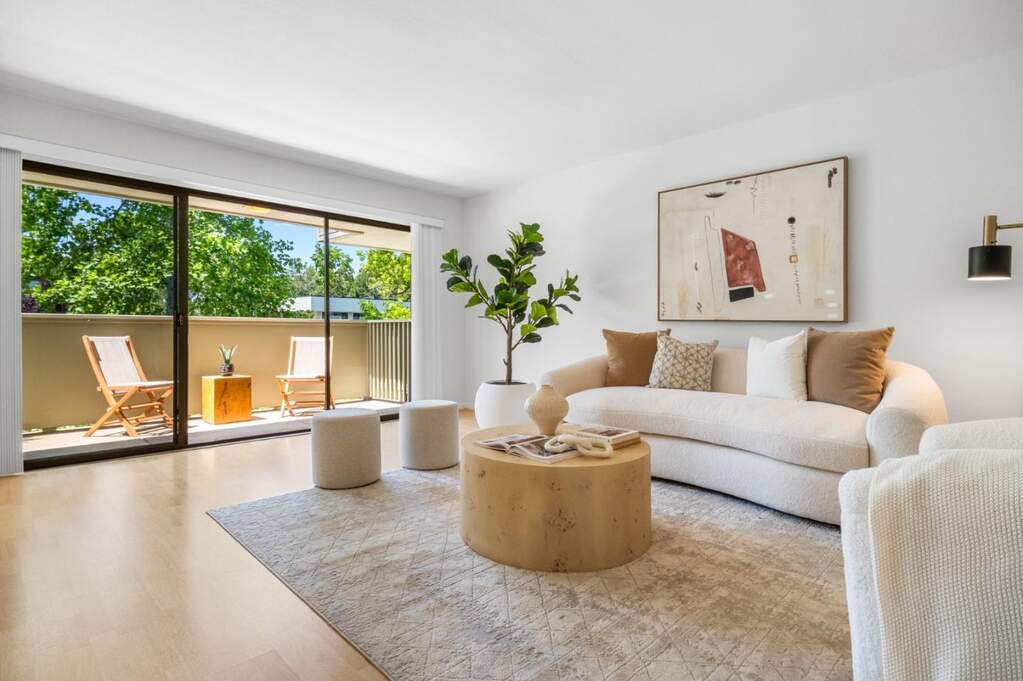 2361 Sharon Road, Menlo Park, CA 94025